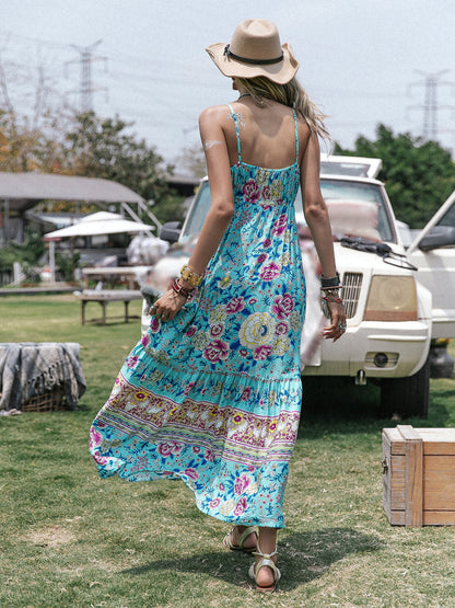 Bohemian printed scoop neck sleeveless maxi dress in blue, beach style.