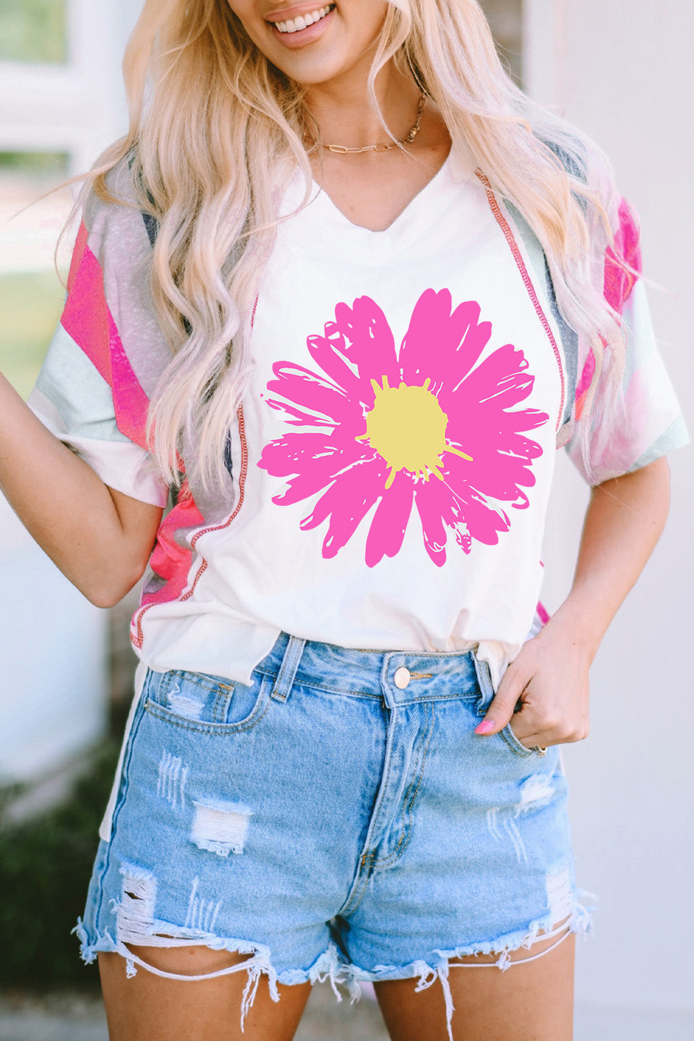 Daisy Graphic T-Shirt