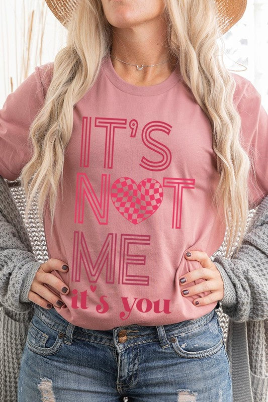 Unisex Valentine's Day graphic t-shirt with "It's Not Me It's You" print, casual style, round neckline, short sleeves.