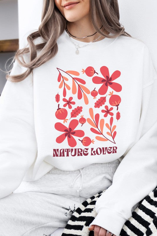 Nature Lover Graphic Sweatshirt