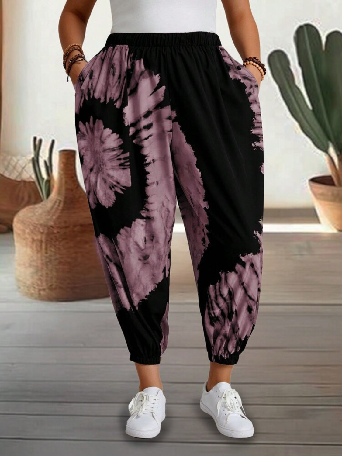 Tie-Dye Elastic Waist Pants in black and pink, basic style, 100% polyester.