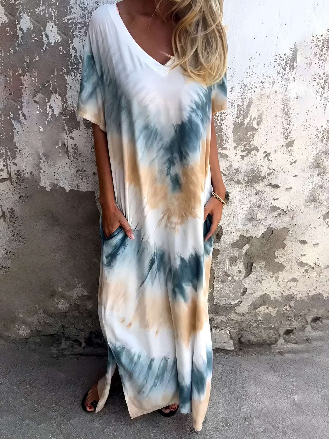 Tie-Dye Maxi Dress with pockets, lightweight and stretchy fabric, perfect for warm weather.