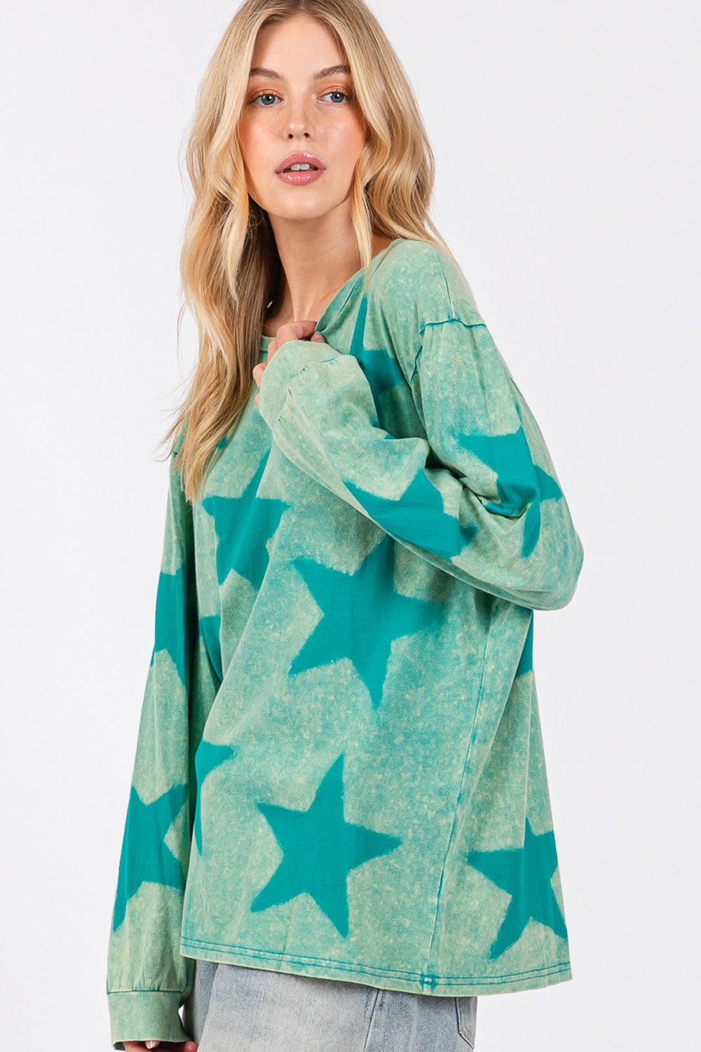 Mineral wash star pattern T-shirt featuring a unique washed finish and bold star design.