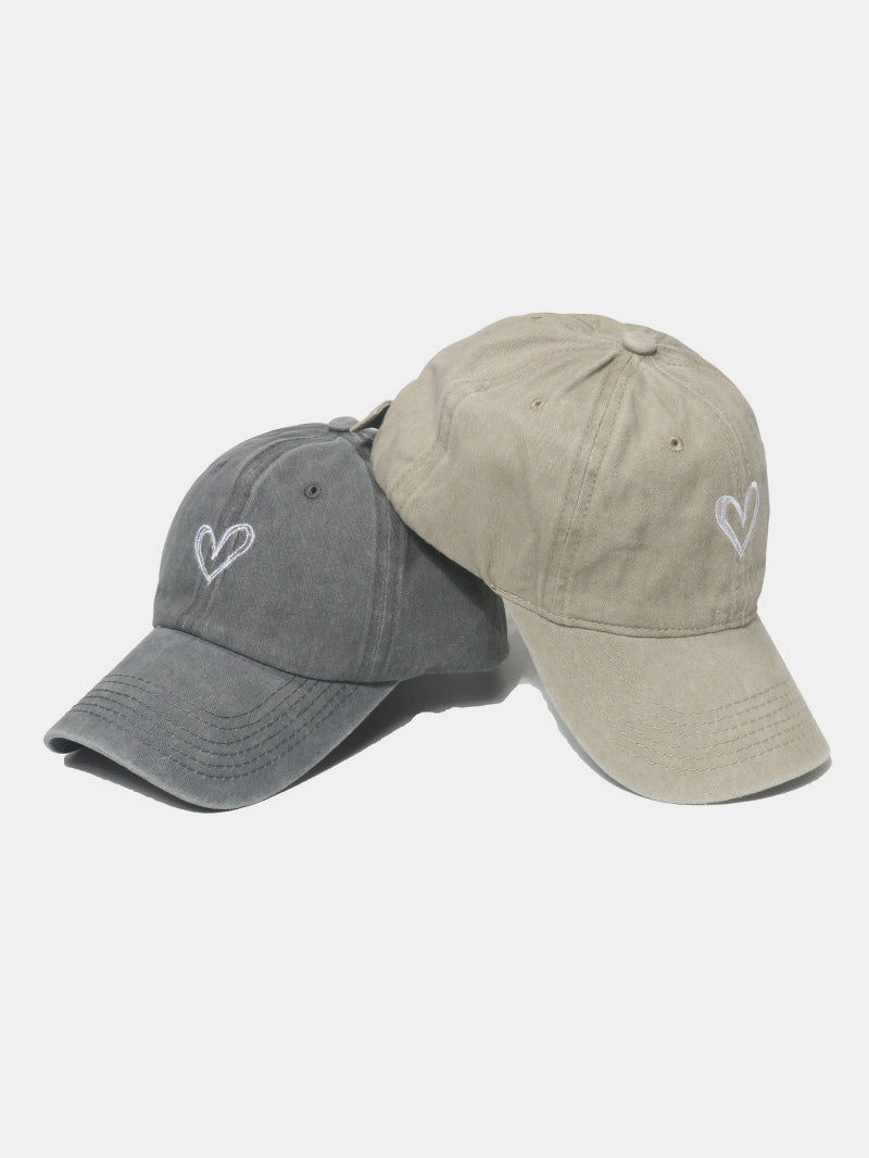 Embroidered heart washed cotton baseball cap, pink hat.