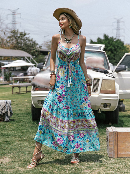 Bohemian printed scoop neck sleeveless maxi dress, beach style.